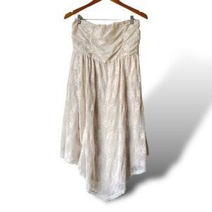 Torrid Ivory Lace Sleeveless Knee Length Dress Size 1 Wedding Party Cocktail